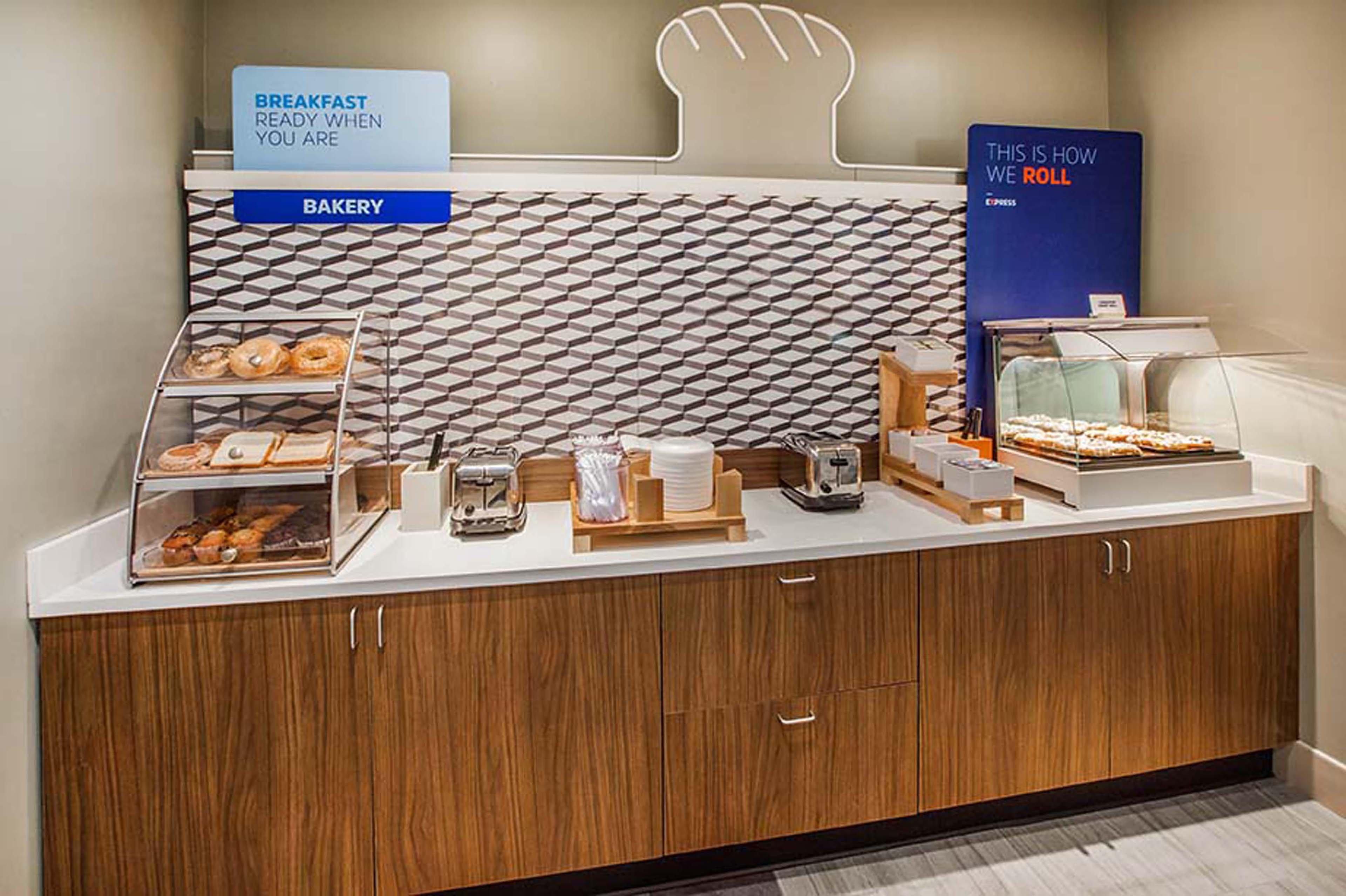 Holiday Inn Express Charlotte West - Gastonia By Ihg Extérieur photo