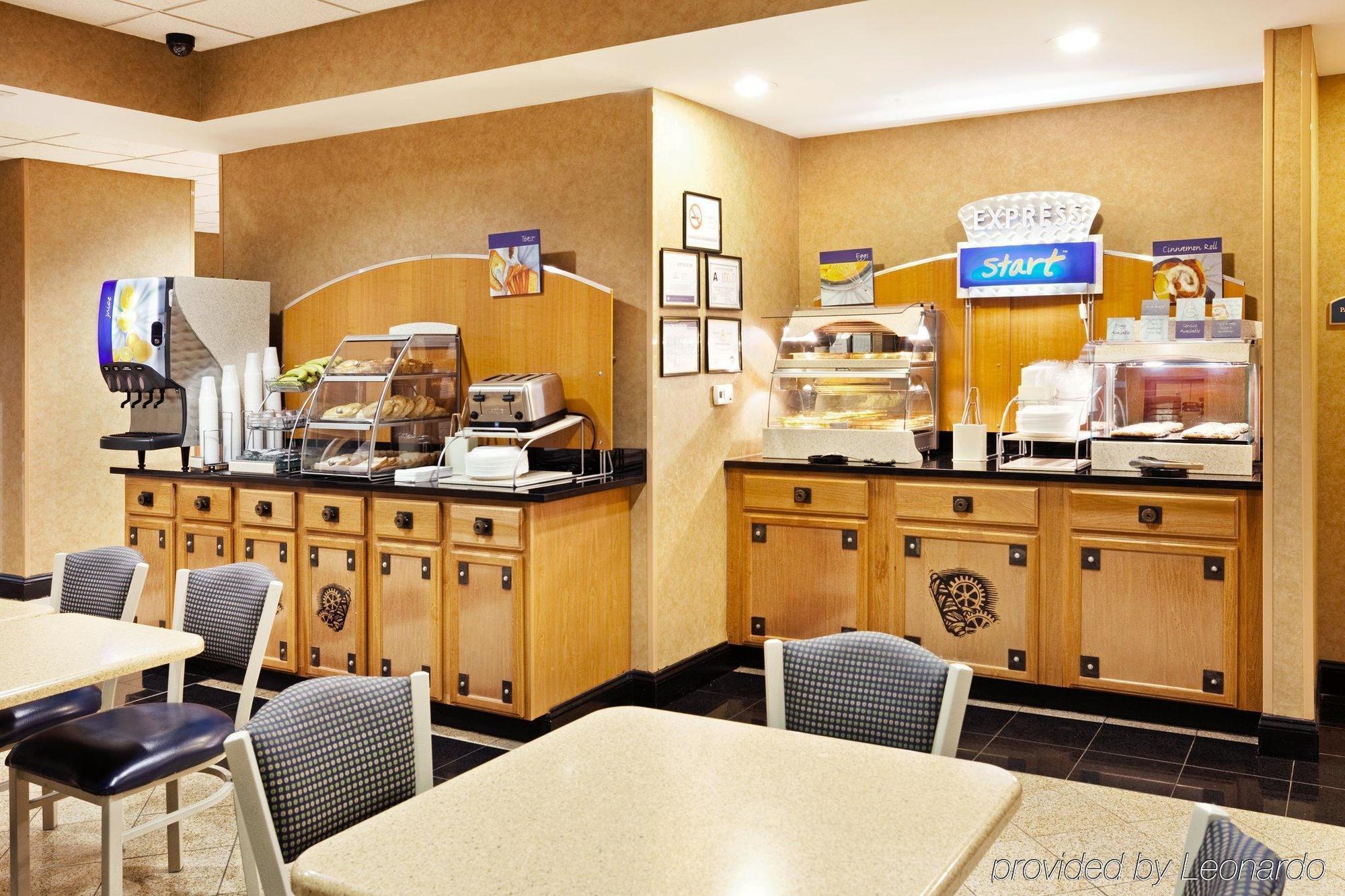 Holiday Inn Express Charlotte West - Gastonia By Ihg Extérieur photo